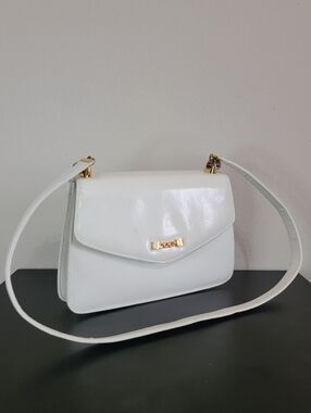 Koret Leather Purse